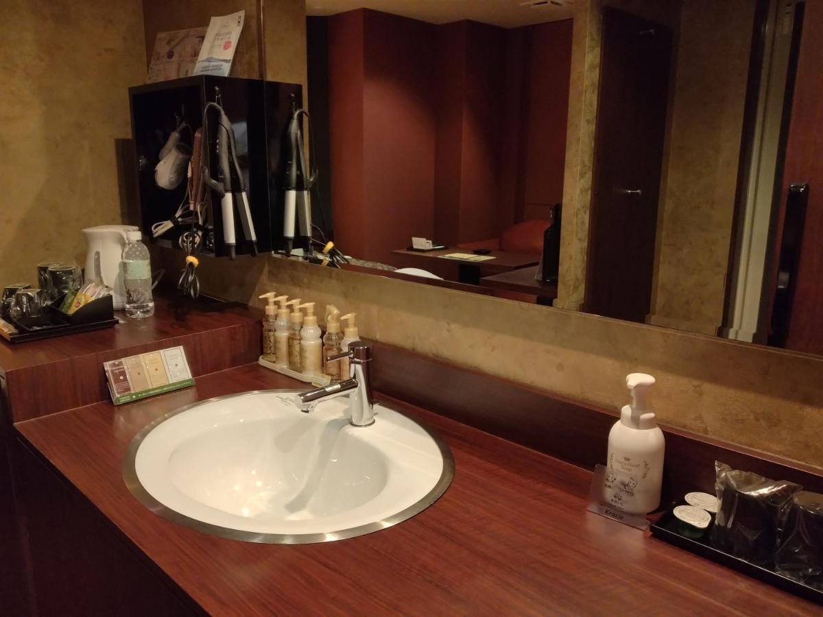 ホテル ベニ ウエスト 大人専用 Osaka Luaran gambar